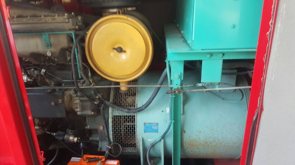 ขายเครื่องปั่นไฟมือสองจากญี่ปุ่นสภาพเดิมๆ พร้อมใช้งาน