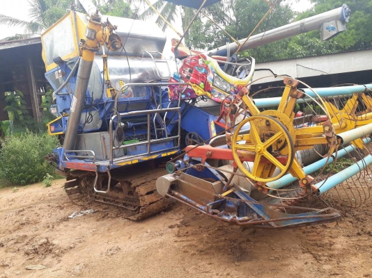 ขายรถเกี่ยว