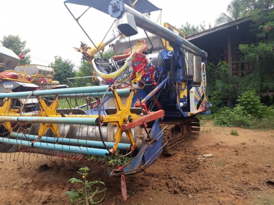 ขายรถเกี่ยว