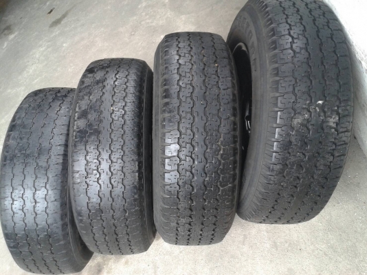 ล้อเบสเล่ ขอบ16นิ้ว6รู  พร้อมยางปี11 ชุดนนี้ ราคา 8900 บาท