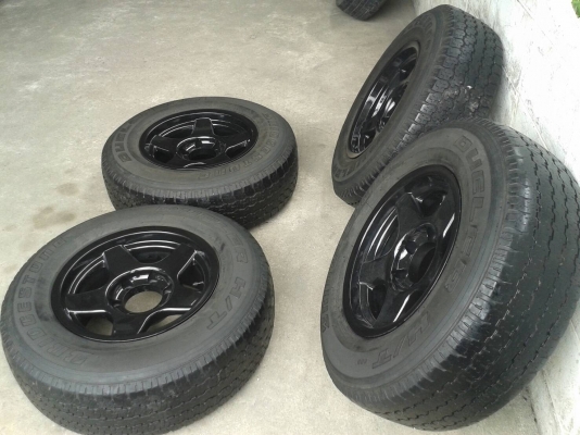 ล้อเบสเล่ ขอบ16นิ้ว6รู พร้อมยางปี11 ชุดนนี้ ราคา 8900 บาท ล้อเบสเล่ ขอบ16นิ้ว6รู พร้อมยางปี11 ชุดนนี้ ราคา 8900 บาท