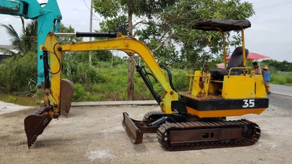 ขายด่วนรถแบคโฮ มิตซูมิชิ MS 035เคื่อง4สูบปั่ม3ตอนเท่าPC35แทคหล็ก รถนอกเพิ่งเข้ามาใหม่สถาพพร้อมใช้ยังไม่เคยใช้งานในไทยเลย ขายด่วนรถแบคโฮ มิตซูมิชิ MS 035เคื่อง4สูบปั่ม3ตอนเท่าPC35แทคหล็ก รถนอกเพิ่งเข้ามาใหม่สถาพพร้อมใช้ยังไม่เคยใช้งานในไทยเลย