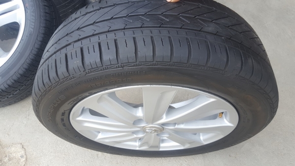 ขายล้อTOYOTA New VIOS พร้อมยางปี15 4 ล้อ ขายล้อTOYOTA New VIOS พร้อมยางปี15 4 ล้อ