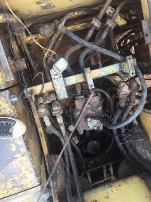 ขาย 265,000 บาท KOMATSU PC200-3 เครื่องดี ปั้มแรง โช่หนา เอวแน่น เอกสารชื้อขาย   รถอยู่ จ.นครพนม โทร&amp;ไอดีไลน์ 0610710295