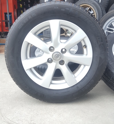 ขายล้อNISSAN ALMERA VL ยางปี 15 4 ล้อ ขายล้อNISSAN ALMERA VL ยางปี 15 4 ล้อ