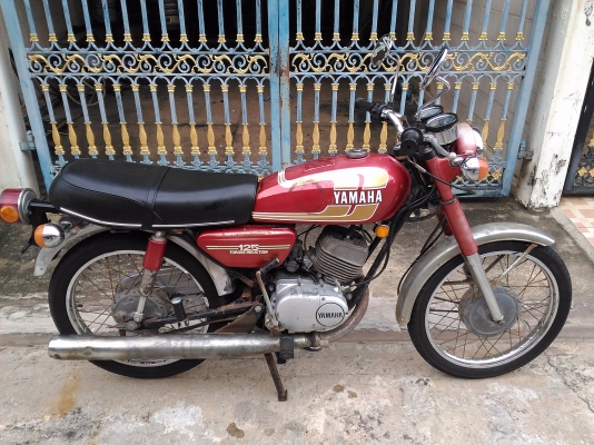 YAMAHA RS125 (หรีดวาล์ว)