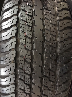 แม็กพร้อมยางป้ายแดง 265-65-17 Toyota Revo ขอบ17