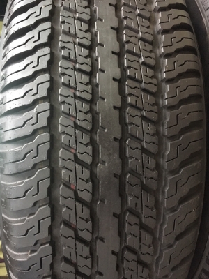 แม็กพร้อมยางป้ายแดง 265-65-17 Toyota Revo ขอบ17