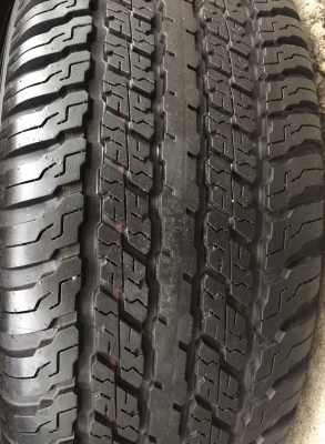 แม็กพร้อมยางป้ายแดง 265-65-17 Toyota Revo ขอบ17