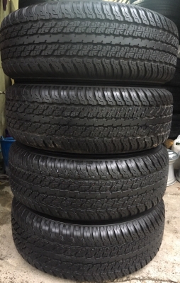 แม็กพร้อมยางป้ายแดง 265-65-17 Toyota Revo ขอบ17