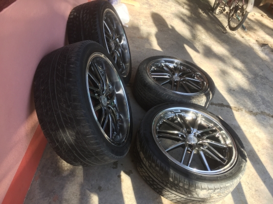 ขาย แม็ก ขอบ18 5รู สภาพสวย พร้อมใช้ ขาย แม็ก ขอบ18 5รู สภาพสวย พร้อมใช้