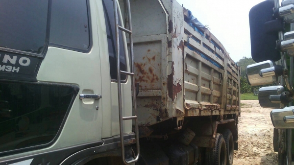 รถสิบล้อ HINO 3H