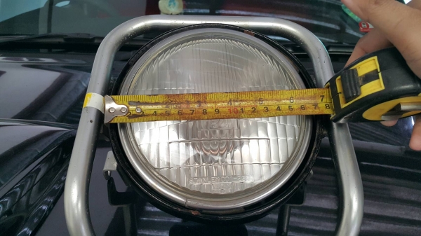 ไฟหน้าเก่าญี่ปุน