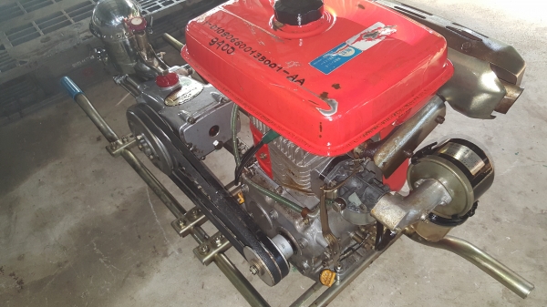 ปั้มอัดฉีดเครื่อง 7  แรง ผ่านการเทสแล้ว รูเข้า 6 หุน สอบถามได้ ต่อรองได้ ขายได้ขาย