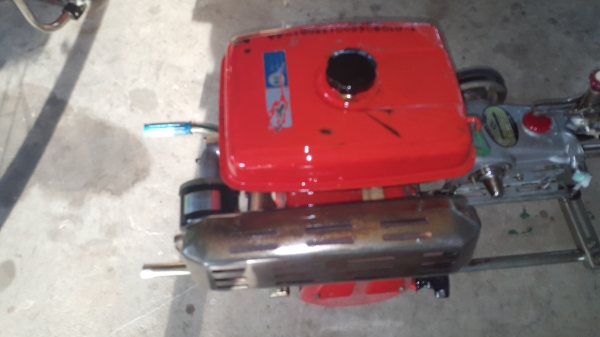 ปั้มอัดฉีดเครื่อง 7  แรง ผ่านการเทสแล้ว รูเข้า 6 หุน สอบถามได้ ต่อรองได้ ขายได้ขาย