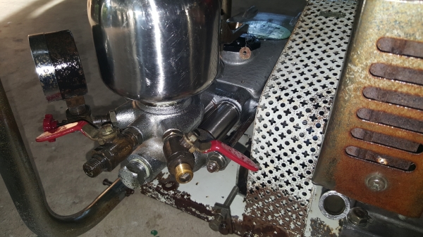 ปั้มอัดฉีดเครื่อง 3.5 แรง ปั้มนิ้ว ทดสอบแล้ว พร้อมใช้งาน สอบถามได้ ต่อรองได้ขายได้ขาย