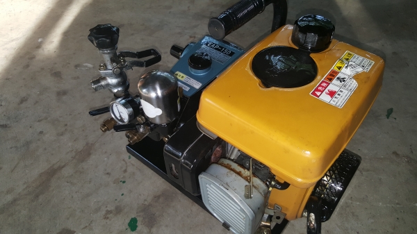 ปั้มอัดฉีดเครื่อง 2 แรง รูน้ำเข้า 6 หุน พร้อมใช้งาน