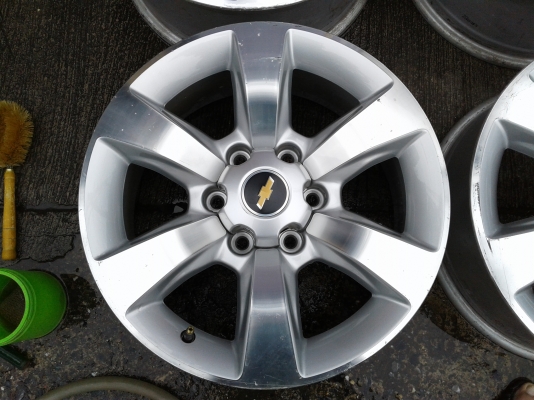 แม็ก Chevrolet TrailBlazer ขอบ18- 6รู139 กว้าง 7.5 นิ้ว ET33 สภาพเดิมๆไม่คดไม่ดุ้ง ไม่เคยเก็บงาน มีรอยจากการใช้งานบ้าง ราคา 4 วง 6,900 บาท แม็ก Chevrolet TrailBlazer ขอบ18- 6รู139 กว้าง 7.5 นิ้ว ET33 สภาพเดิมๆไม่คดไม่ดุ้ง ไม่เคยเก็บงาน มีรอยจากการใช้งานบ้าง ราคา 4 วง 6,900 บาท