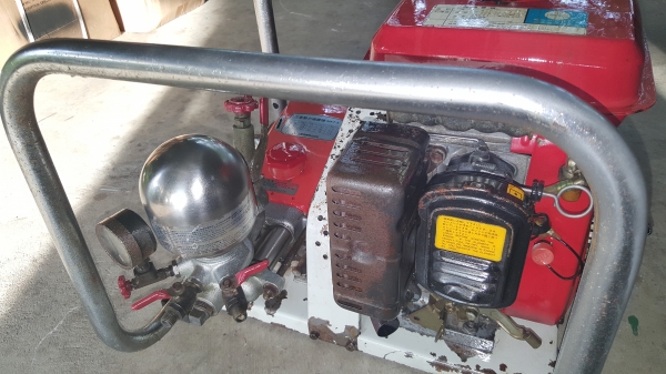 ปั้มอัดฉีดเครื่อง 3.5 แรง เข้าออก 6 หุน ทดสอบแล้ว พร้อมใช้งาน สอบถามได้ ต่อรองได้ขายได้ขาย