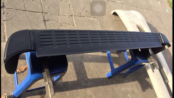 กันชนท้าย TOYOTA VIGO CHAMP ของแท้ 800 (เอารถมาใส่ให้ฟรี) กันชนท้าย TOYOTA VIGO CHAMP ของแท้ 800 (เอารถมาใส่ให้ฟรี)