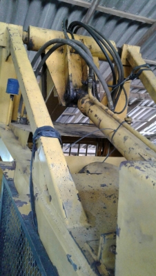 รถคีบอ้อยสามล้อ