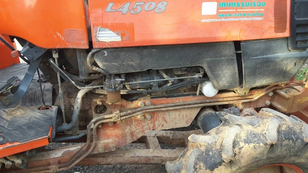 ขายรถไถ L4508  อุปกรณ์ ใบดันหน้า ผานหลัง เอกสารครบพร้อมโอน