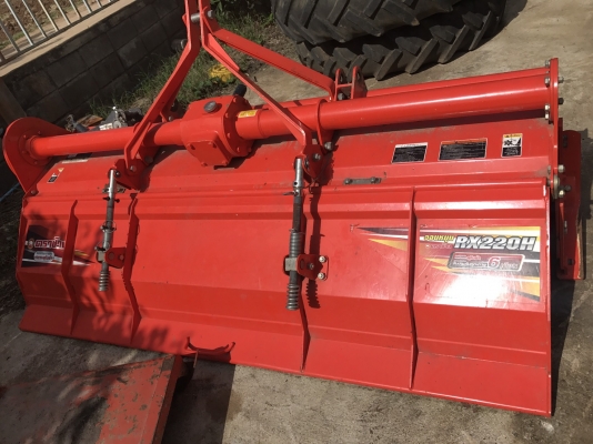 จอบหมุน RX220H ตราช้าง สวยๆสภาพดี