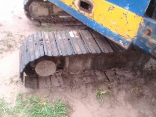 ขายรถขุดแบ็คโคเล็กKOMATSU PC40-6 เครื่องเดิม บูมสวย เอวดีใช้งานได้