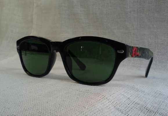 แว่นตา &#039;เจแปนิช-เวย์ฟาเรอร์&#039; ที่งดงามดุจงานศิลปะ  &#039;Authentic EVISU handmade in Japan  ตัวแท้!  จริงใจ - ไม่จิงโจ้!