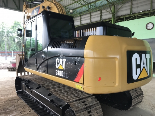 ขาย CAT318D2L ตัวใหม่ล่าสุด รถสวยมาก 3200ชั่วโมง แน่นทั้งคัน สนใจติดต่อ 081-4283210 ชมรถได้ทุกวัน