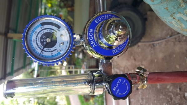 เครื่องเชื่อมอากอนติก215s เครื่องเชื่อมอากอนติก215s