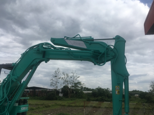 KOBELCO SK50UR