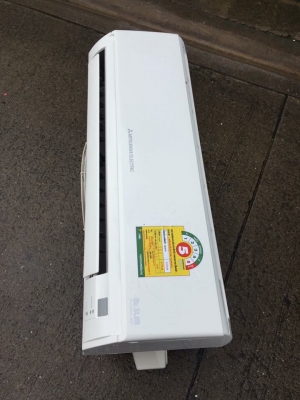 **** ขายแอร์ Mitsubishi 9000 BTU สภาพใหม่มาก ****