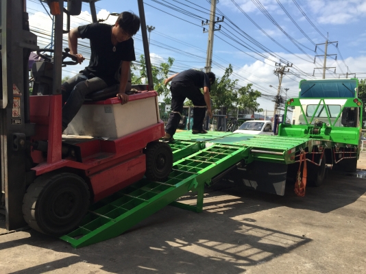 บริการขนส่งเครื่องจักรกลหนัก