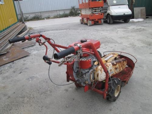 ราคาพิเศษ 24,000 บาท!! รถตัดหญ้าแบบเดินตาม SHIBAURA SM65 รหัสสินค้า : 80904627 www.nihonmono.com