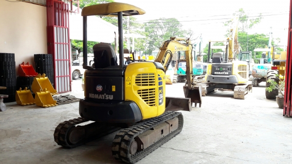 รถขุด Komatsu PC30MR-2 สวยๆเดิมๆจากญี่ปุ่น รถขุด Komatsu PC30MR-2 สวยๆเดิมๆจากญี่ปุ่น