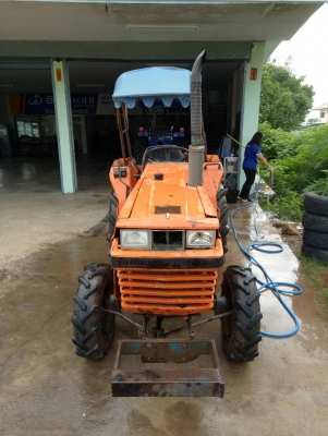 ขายด่วน L1-18 สองเพลา 18 แรง + ผาน 5 ขายด่วน L1-18 สองเพลา 18 แรง + ผาน 5