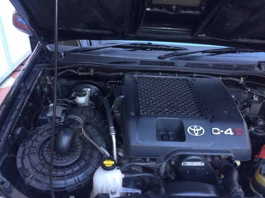 ขายรถ fortuner ปี 2005 สภาพเรียบร้อย เข้า 0 ตลอด