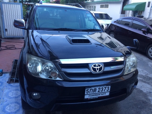 ขายรถ fortuner ปี 2005 สภาพเรียบร้อย เข้า 0 ตลอด ขายรถ fortuner ปี 2005 สภาพเรียบร้อย เข้า 0 ตลอด