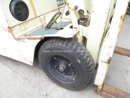 รถยกไฟฟ้า KOMATSU FB05-2 ราคาพิเศษ 49,000 บาท รหัสสินค้า : 80802215 www.nihonmono.com