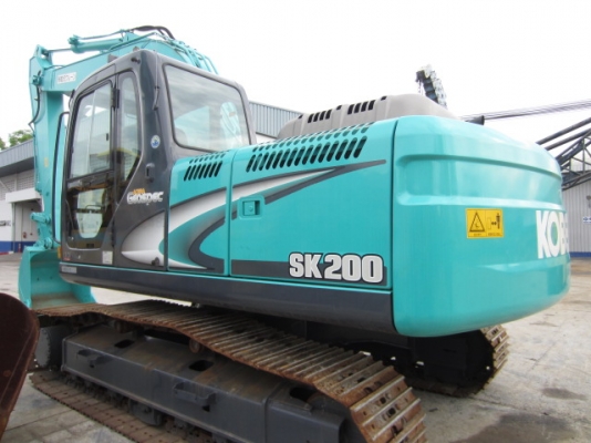 รถขุดKOBELCO รุ่น SK200-8 YN11 มาถึงไทยแล้วคับ รถขุดKOBELCO รุ่น SK200-8 YN11 มาถึงไทยแล้วคับ