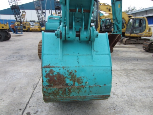 รถขุดKOBELCO รุ่น SK200-8 YN11 มาถึงไทยแล้วคับ รถขุดKOBELCO รุ่น SK200-8 YN11 มาถึงไทยแล้วคับ