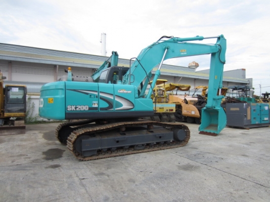 รถขุดKOBELCO รุ่น SK200-8 YN11 มาถึงไทยแล้วคับ รถขุดKOBELCO รุ่น SK200-8 YN11 มาถึงไทยแล้วคับ