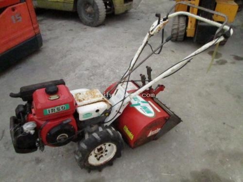 ราคาพิเศษ 18,000 บาท!! รถพรวนดินเดินตาม OREC IKS-IR60 รหัสสินค้า : 80802225 www.nihonmono.com