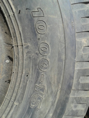 ยาง 10.00 _ 15 ผ้าใบ สวยๆ 4 เส้น ลดราคาเหลือ 6800 บาท ยาง 10.00 _ 15 ผ้าใบ สวยๆ 4 เส้น ลดราคาเหลือ 6800 บาท