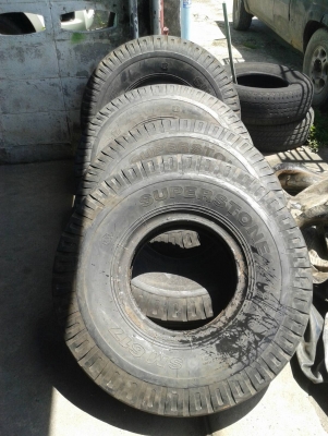 ยาง 10.00 _ 15 ผ้าใบ สวยๆ 4 เส้น ลดราคาเหลือ 6800 บาท ยาง 10.00 _ 15 ผ้าใบ สวยๆ 4 เส้น ลดราคาเหลือ 6800 บาท