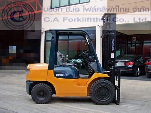 ขาย รถโฟล์คลิฟท์ TOYOTA รุ่น 7FD30