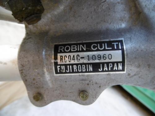 เครื่องกำจัดวัชพืชในร่องข้าว ROBIN RC04C ราคาพิเศษ 9,800 บาท รหัสสินค้า : 80803325 www.nihonmono.com