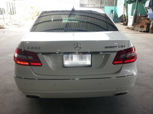 ฝากขาย รถเบนซ์  E200  CGI SALOON รถสวยใช้น้อย จดปี55