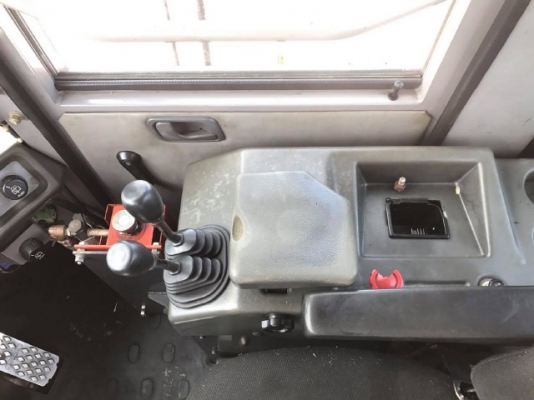 ขายรถตักล้อยาง TCM L50 รถนอกนำเข้าจากญี่ปุ่น สภาพสวยพร้อมใช้ มีVDOการทำงานครับ ขายรถตักล้อยาง TCM L50 รถนอกนำเข้าจากญี่ปุ่น สภาพสวยพร้อมใช้ มีVDOการทำงานครับ